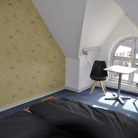 Lundsgaard Oda ve Kahvaltı 3*