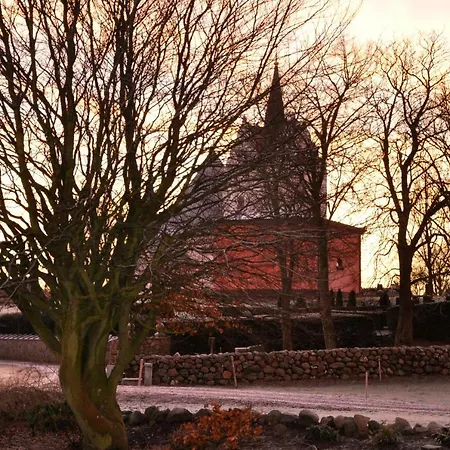 Oda ve Kahvaltı Lundsgaard 3*